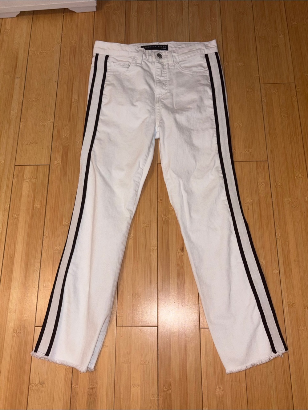 Veronica Beard "Carly" Kick Flare Jeans, Pristine!